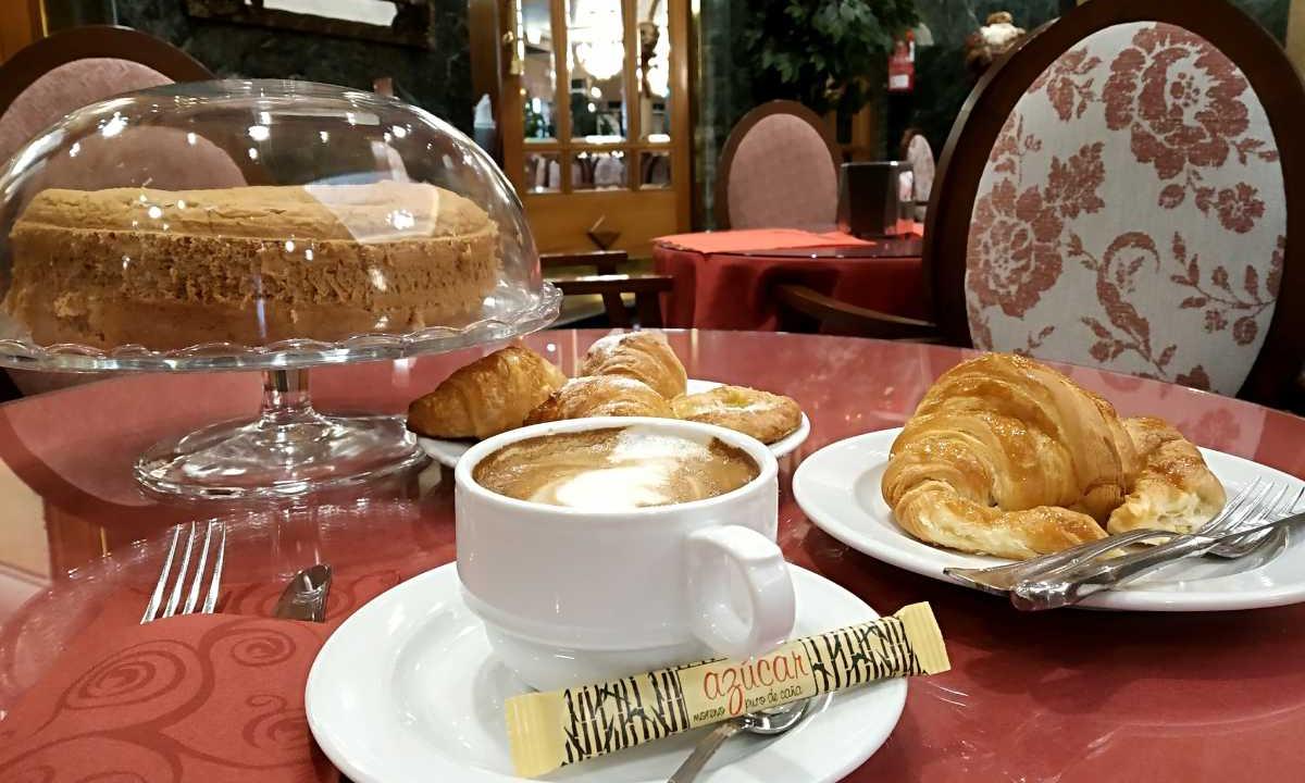 Cafeteria Hotel Imperial Valladolid Cafeteria Hotel Imperial Valladolid